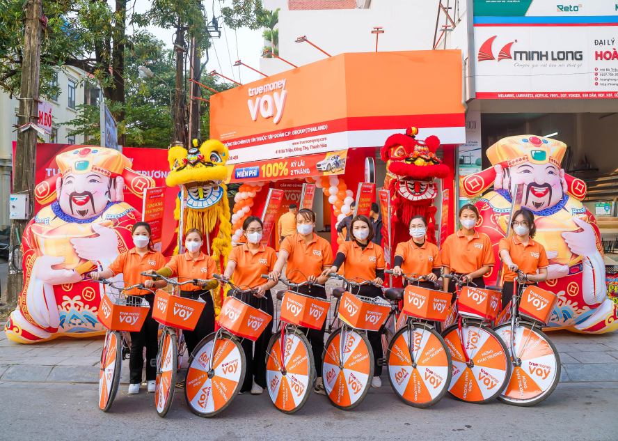 Không khí rộn ràng của buổi lễ khai trương 3 PGD True Money+ tại Thanh Hóa.