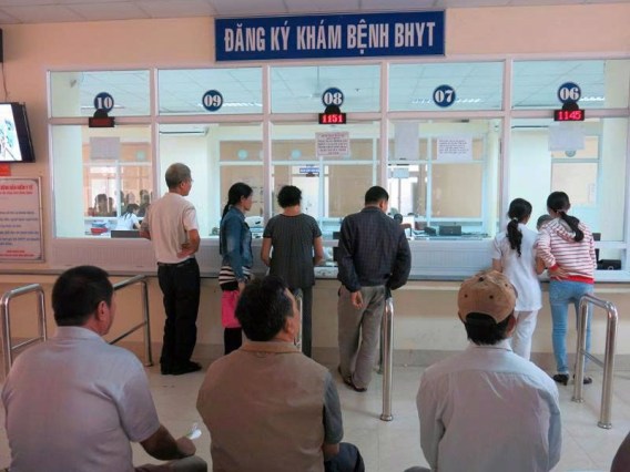 Bảo hiểm y tế là gì? Đối tượng, quyền lợi, mức hưởng và quy định mới nhất 5 kham benh bang bhyt