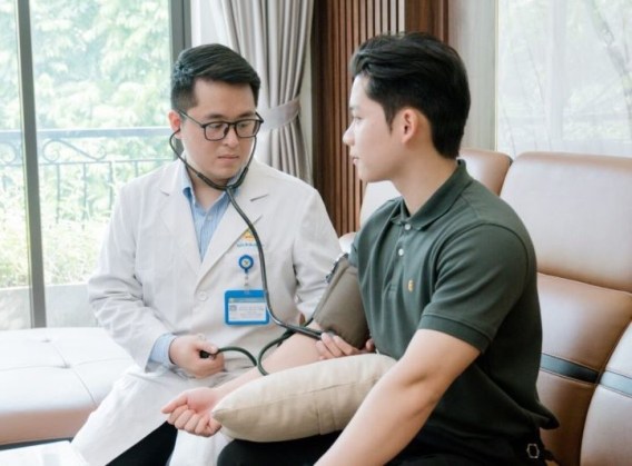 Bảo hiểm y tế là gì? Đối tượng, quyền lợi, mức hưởng và quy định mới nhất 6 kham benh tai nha